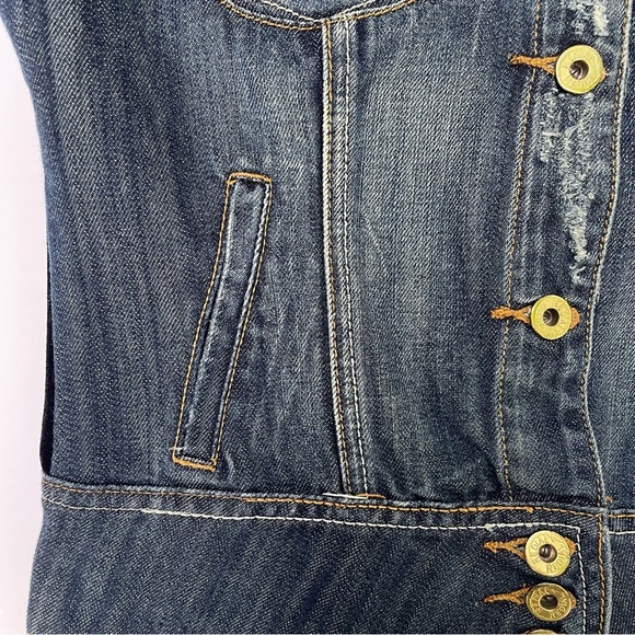 Custom Boho Chic Denim Jacket – Lion Velvet Back Detail, XS/S Form Fitting - Picture 13 of 17